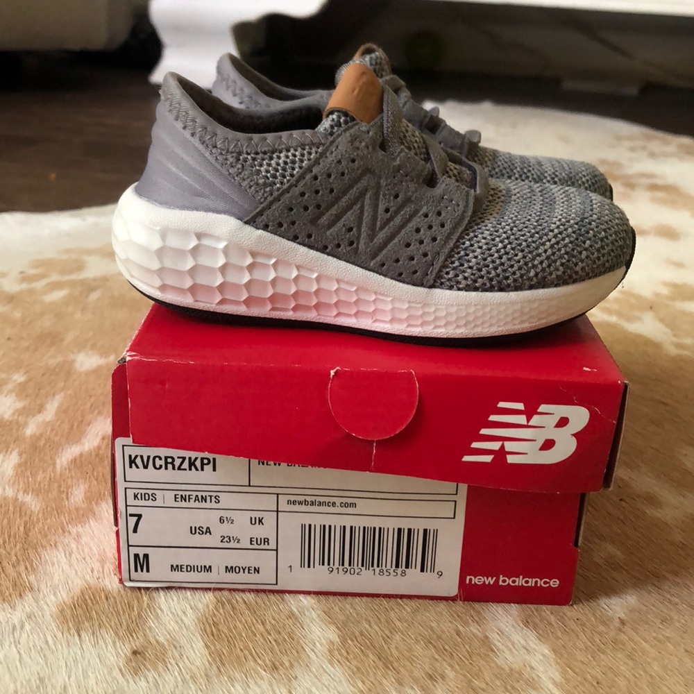 New Balance Grey Infant Size 7